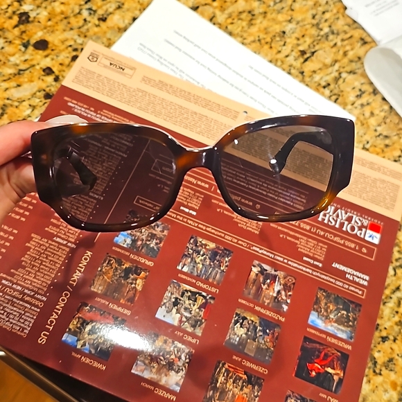 Sunglasses Dior - Picture 7 of 9